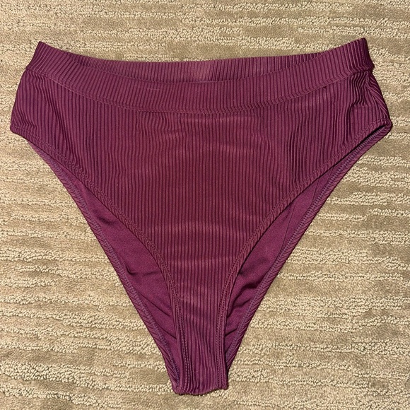 Gymshark Ribbed Bikini - Picture 3 of 11